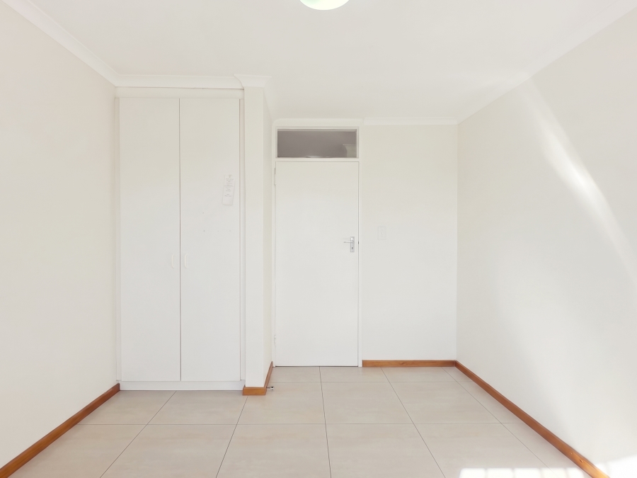 3 Bedroom Property for Sale in Zonnebloem Western Cape